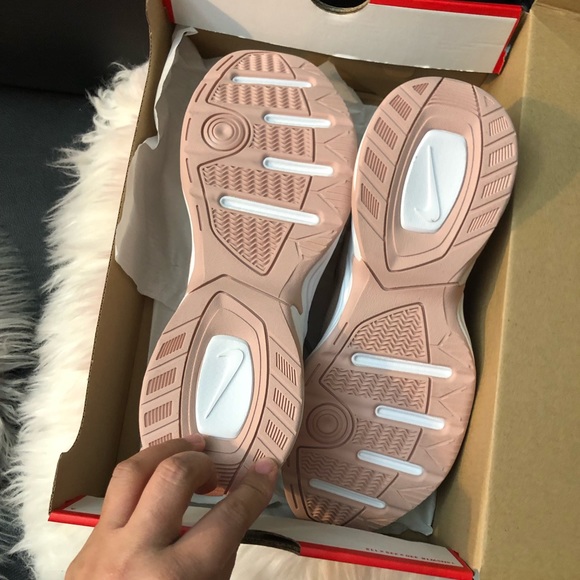 🆕NEW NIKE SHOES - Picture 8 of 8